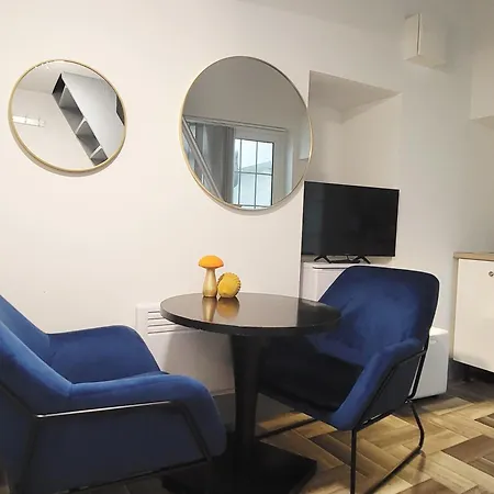 Loft Style-1br-walkinshower-wifi-central * Cork