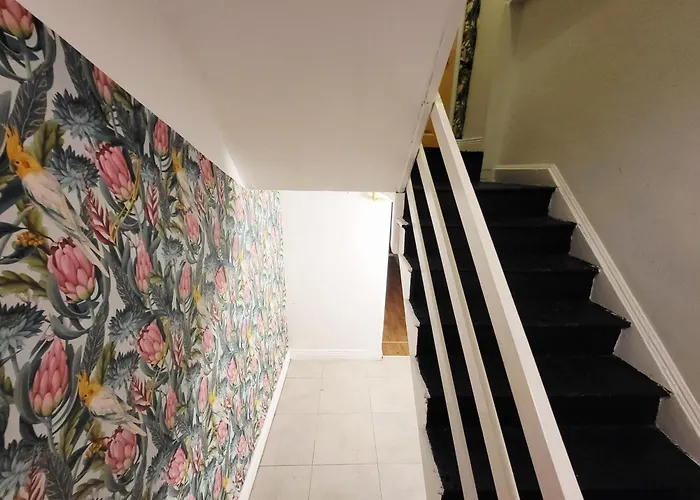 Apartment Loft Style-1br-walkinshower-wifi-central Cork